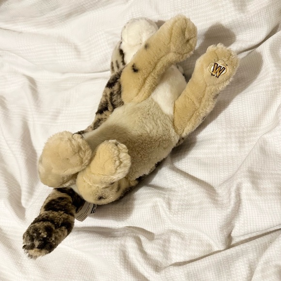 Ganz Webkinz Signature Endangered Clouded Leopard Plush Toy (WKSE3004) 🐆 - Picture 5 of 6